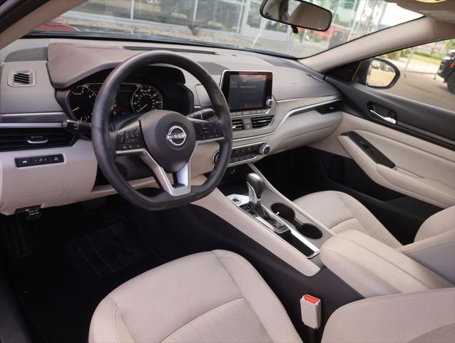 2025 Nissan Altima SV FWD