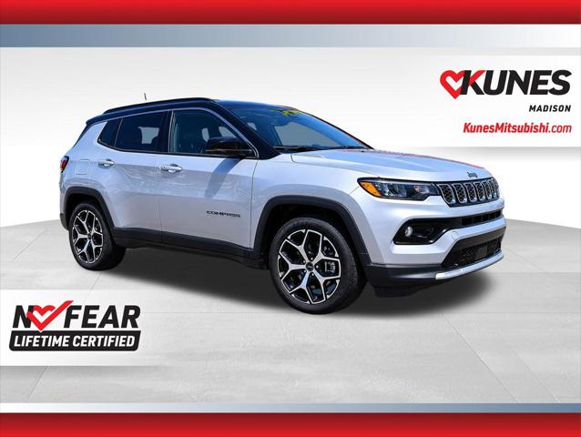 2025 Jeep Compass Limited 4x4 for sale in Madison, WI