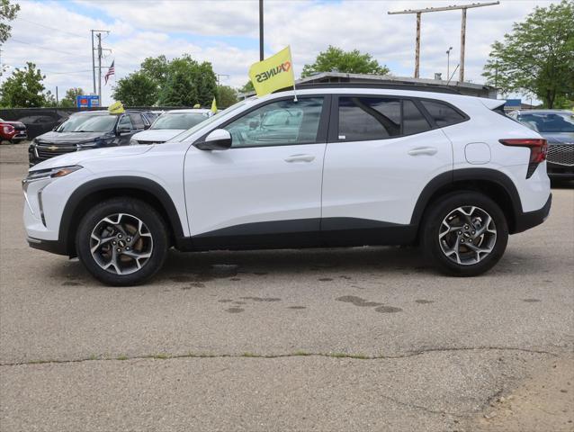 2025 Chevrolet Trax FWD LT