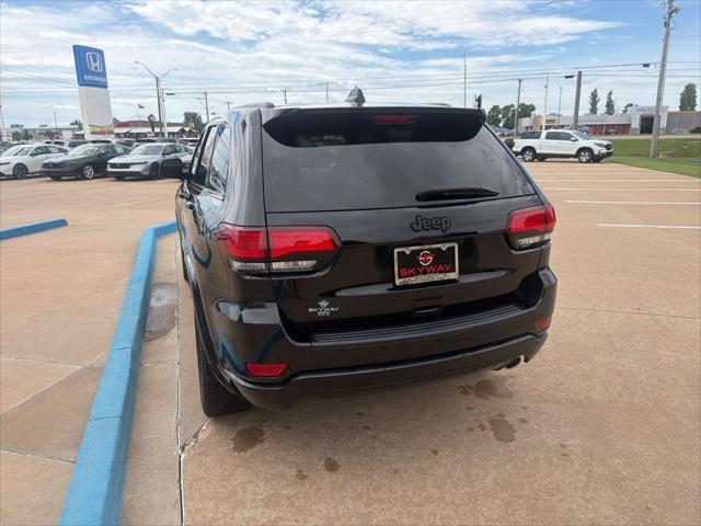 2020 Jeep Grand Cherokee Altitude 4x2