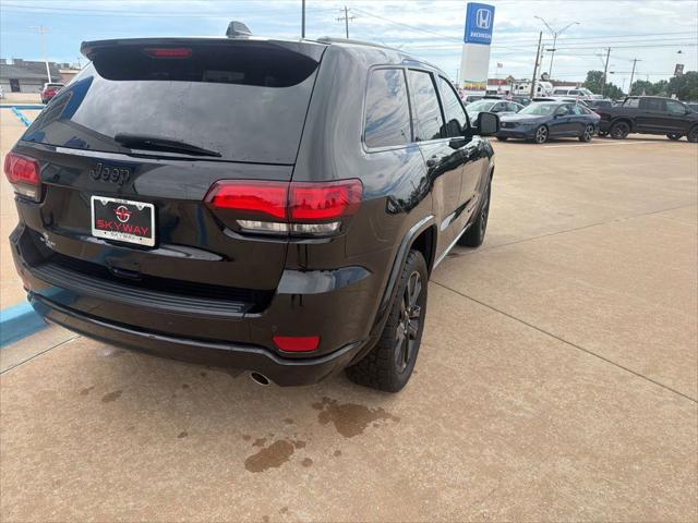 2020 Jeep Grand Cherokee Altitude 4x2