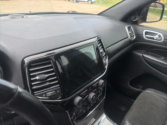 2020 Jeep Grand Cherokee Altitude 4x2