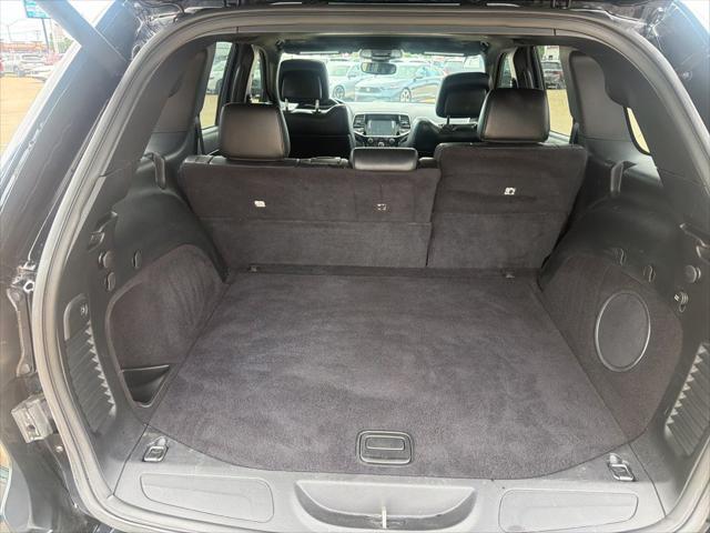 2020 Jeep Grand Cherokee Altitude 4x2