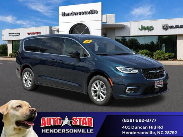 2025 Chrysler Pacifica PACIFICA SELECT AWD