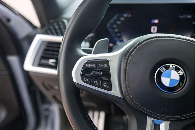 2025 BMW X5 M60i