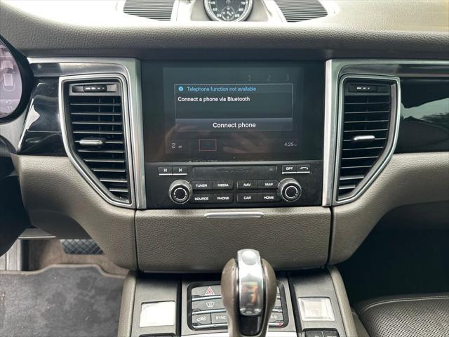2018 Porsche Macan Base