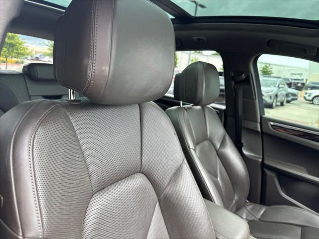 2018 Porsche Macan Base