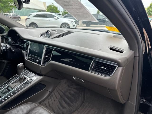 2018 Porsche Macan Base
