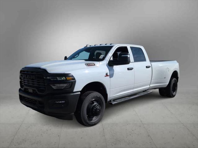 2026 RAM Ram 3500 RAM 3500 TRADESMAN CREW CAB 4X4 8 BOX