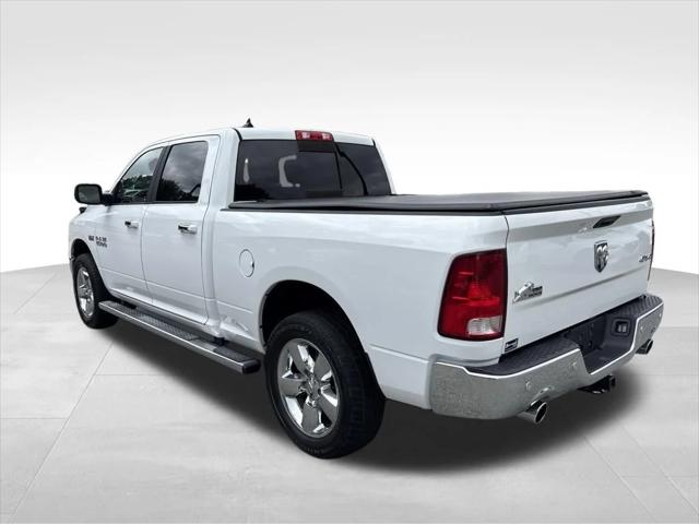 2017 RAM 1500 Big Horn Crew Cab 4x4 64 Box