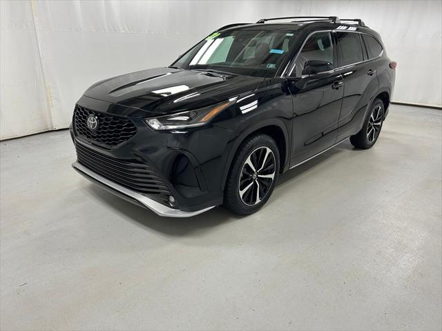 2021 Toyota Highlander XSE 2021 Toyota Highlander XSE