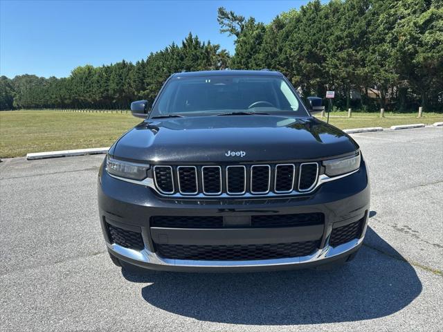 2023 Jeep Grand Cherokee L Laredo 4x2