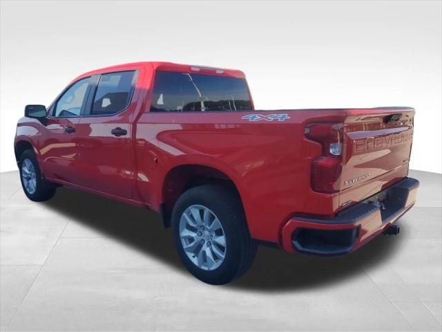 2023 Chevrolet Silverado 1500 4WD Crew Cab Short Bed Custom 2023 Chevrolet Silverado 1500 4WD Crew Cab Short Bed Custom