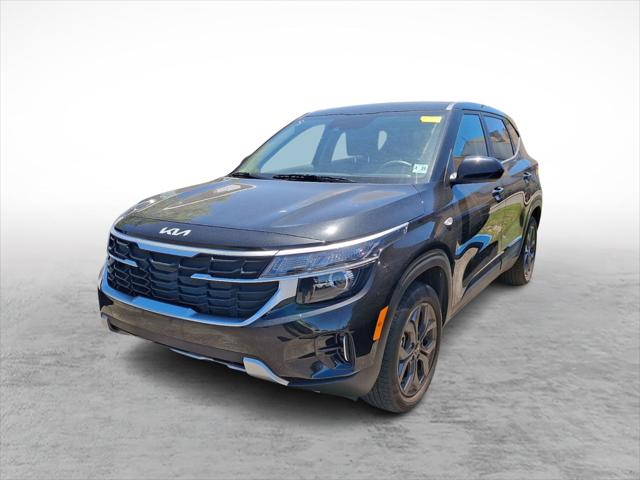 2024 Kia Seltos LX 2024 Kia Seltos LX