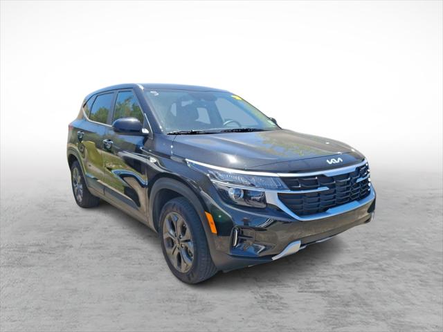 2024 Kia Seltos LX 2024 Kia Seltos LX