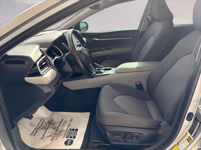 2024 Toyota Camry LE - Photo 9