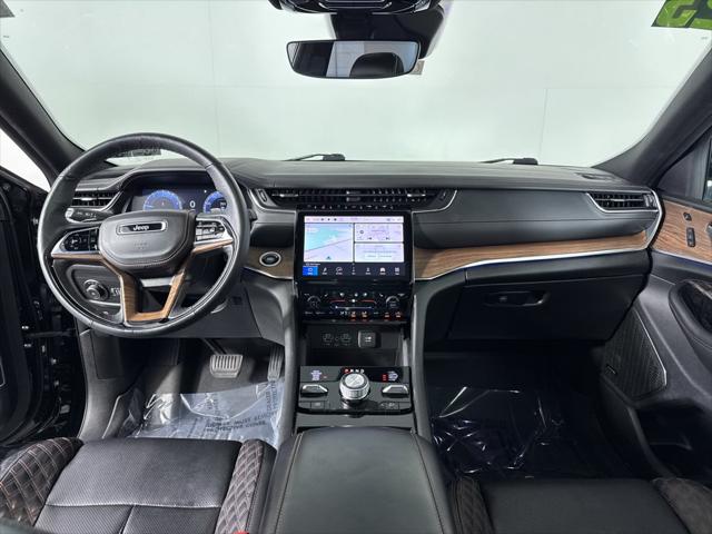 2023 Jeep Grand Cherokee L Summit 4x4 2023 Jeep Grand Cherokee L Summit 4x4