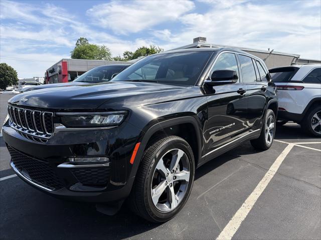 2025 Jeep Grand Cherokee Limited 4x4 2025 Jeep Grand Cherokee Limited 4x4