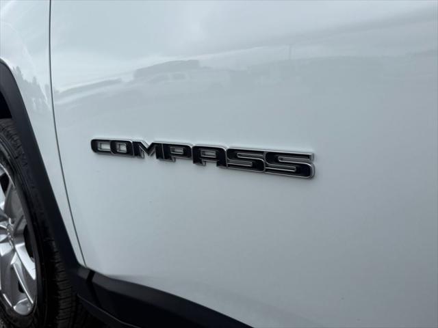 2022 Jeep Compass Latitude FWD