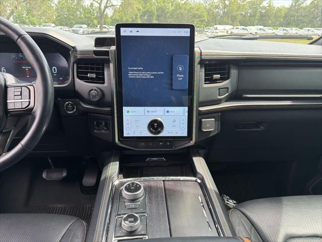 2023 Ford Expedition Platinum