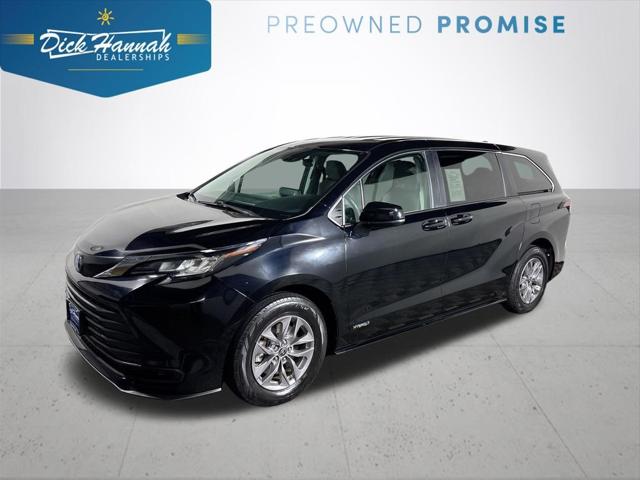 2021 Toyota Sienna LE for sale in Vancouver, WA