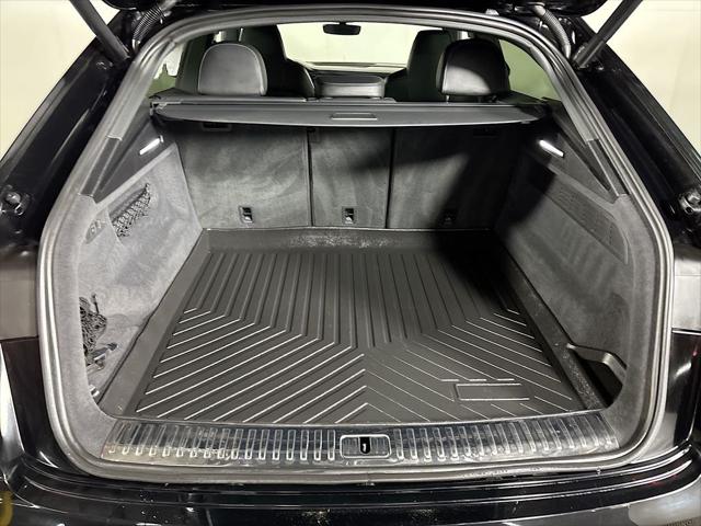 2021 Audi SQ8 Premium Plus TFSI quattro Tiptronic
