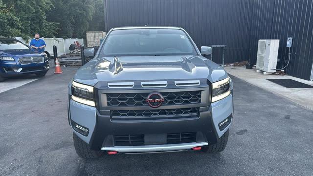 2025 Nissan Frontier Crew Cab Long Bed PRO-4X 4x4 2025 Nissan Frontier Crew Cab Long Bed PRO-4X 4x4