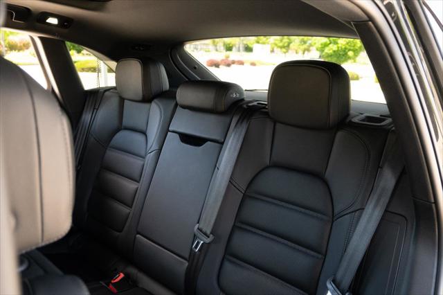 2026 Porsche Macan T