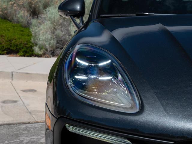 2026 Porsche Macan T