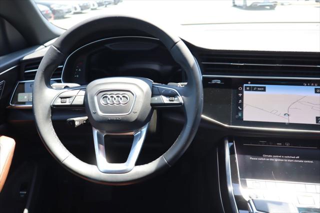 2022 Audi Q8 Premium Plus 55 TFSI quattro Tiptronic