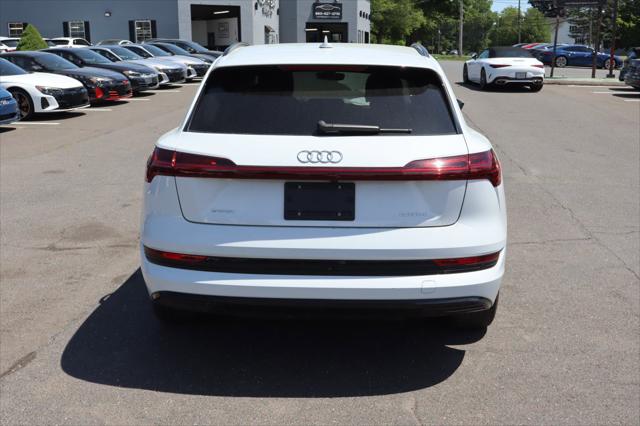 2021 Audi e-tron Premium quattro