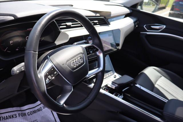 2021 Audi e-tron Premium quattro