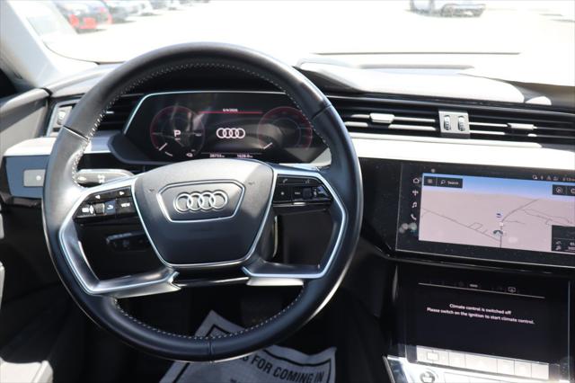 2021 Audi e-tron Premium quattro