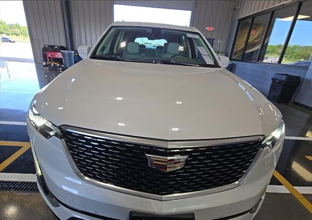 2023 Cadillac XT6 AWD Premium Luxury