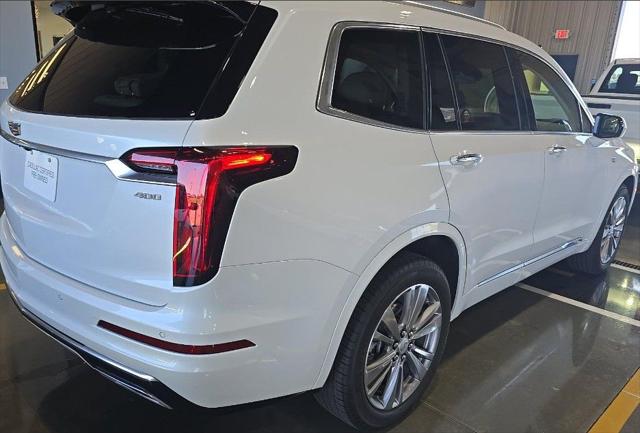 2023 Cadillac XT6 AWD Premium Luxury