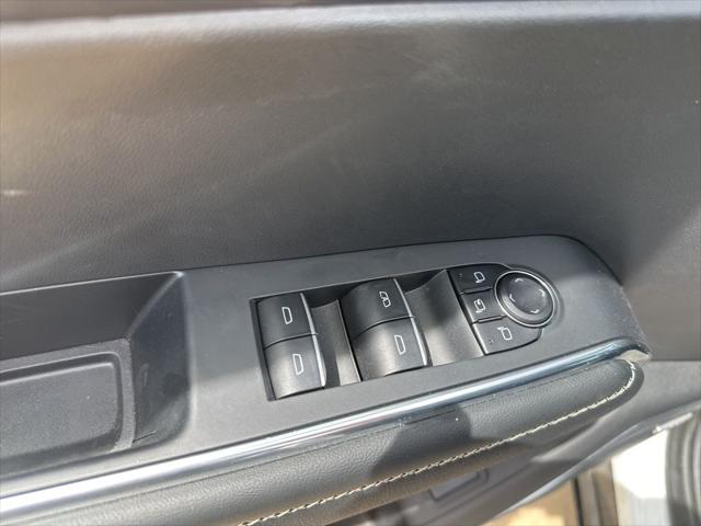 2025 GMC Acadia AWD Denali