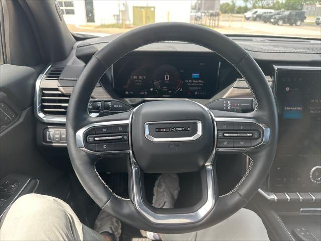 2025 GMC Acadia AWD Denali