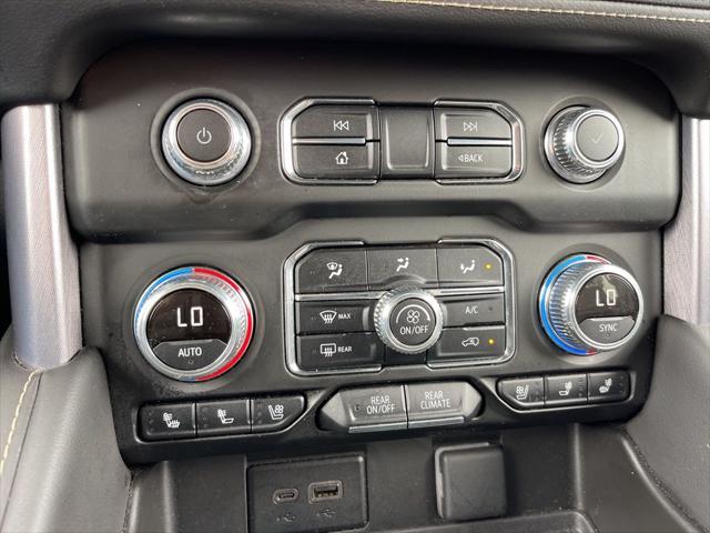 2024 GMC Yukon 4WD SLT