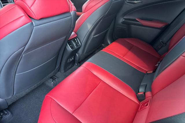2019 Lexus UX 200 F SPORT