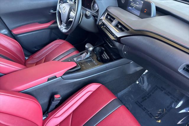 2019 Lexus UX 200 F SPORT