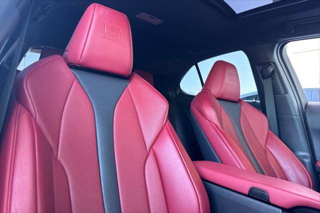 2019 Lexus UX 200 F SPORT