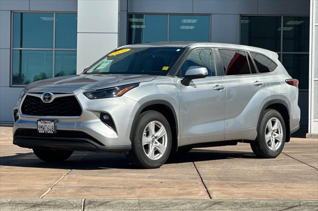 2024 Toyota Highlander LE