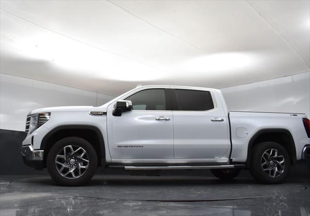 2026 GMC Sierra 1500 Crew Cab, Short Bed, SLT, 4WD