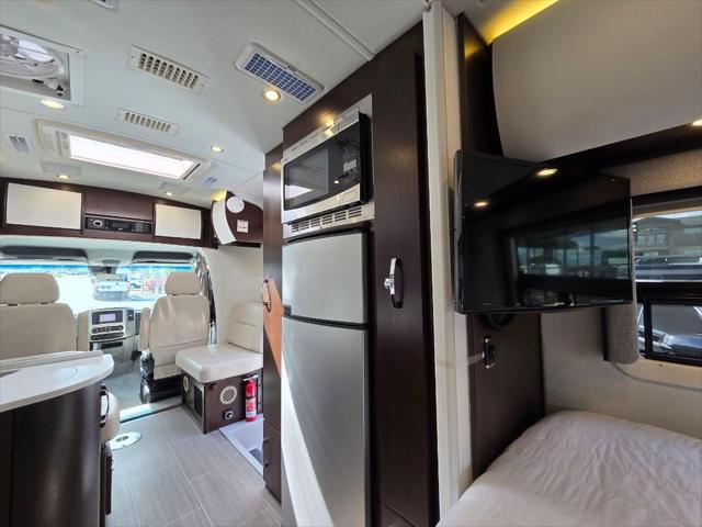 2018 Mercedes-Benz Sprinter 3500XD Chassis Standard Roof V6