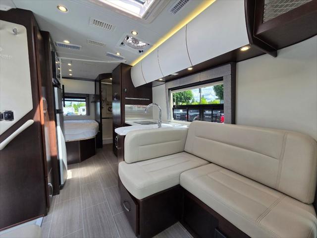 2018 Mercedes-Benz Sprinter 3500XD Chassis Standard Roof V6