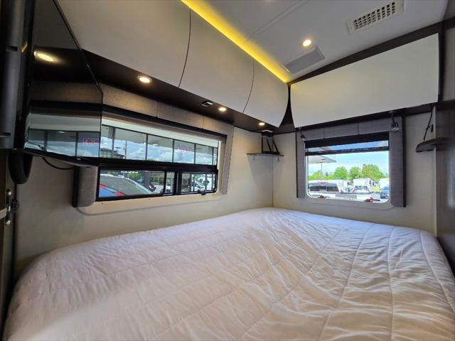 2018 Mercedes-Benz Sprinter 3500XD Chassis Standard Roof V6