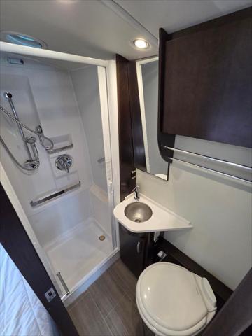 2018 Mercedes-Benz Sprinter 3500XD Chassis Standard Roof V6