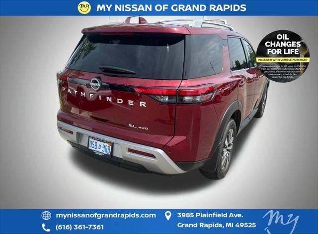 2025 Nissan Pathfinder SL 4WD