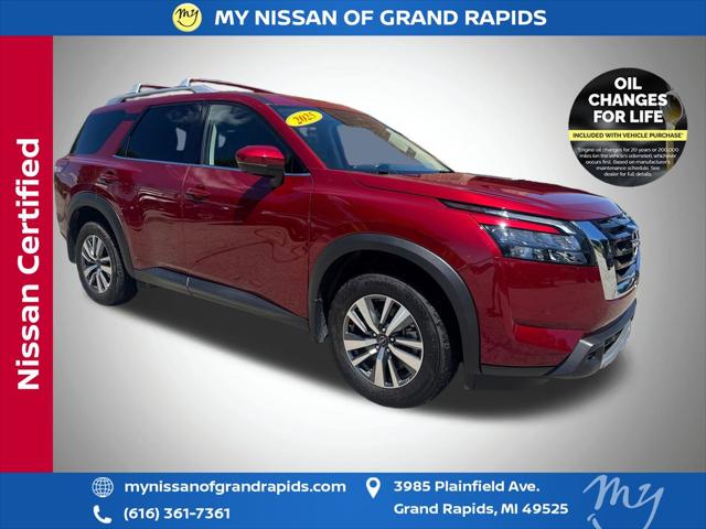 2025 Nissan Pathfinder SL 4WD for sale in Grand Rapids, MI