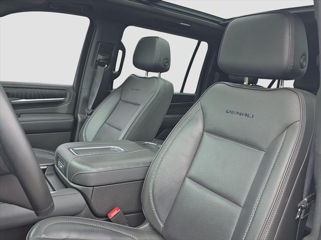2023 GMC Yukon XL 4WD Denali